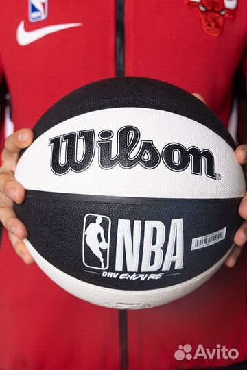 Баскетбольный мяч Wilson