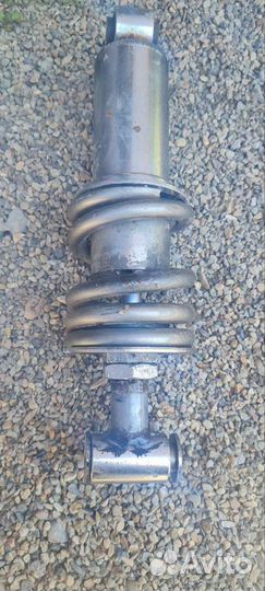 Амортизатор на драг стар xvs 400