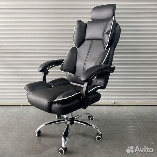 Компьютерное кресло Boss с функцией массажа