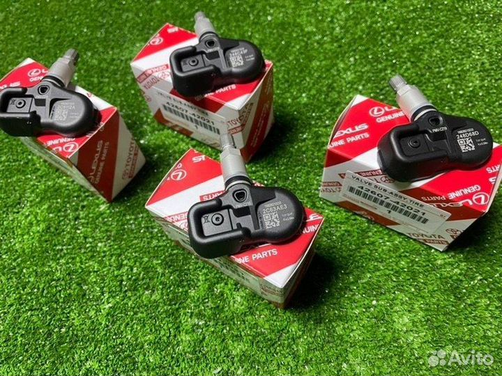 Датчик давления воздуха в шине Toyota Lexus