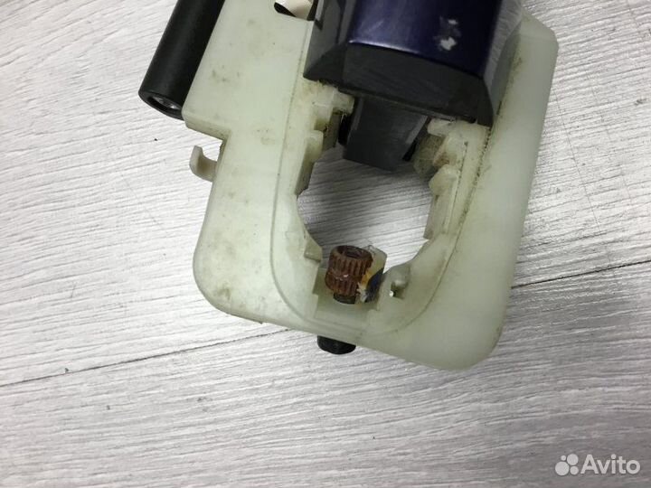 Ручка нaружная двери передняя правая Hyundai I30