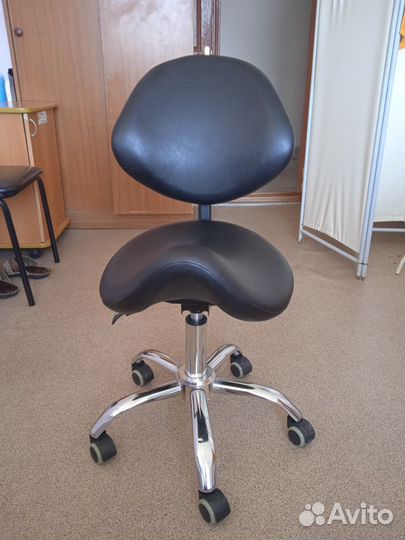 Стул седло со спинкой