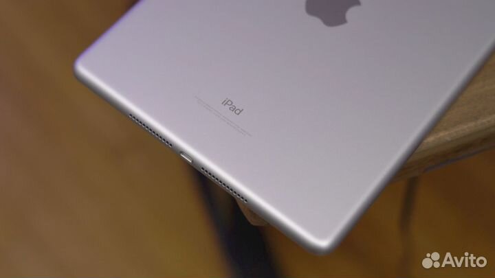 iPad 5 (2017) Silver, 32Gb(Wi-Fi) /Гарантия/Магази