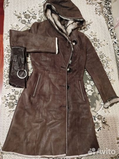 Дубленка женская зима с капюшоном 44