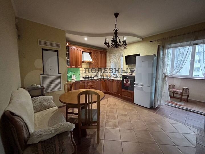 4-к. квартира, 129,5 м², 7/10 эт.