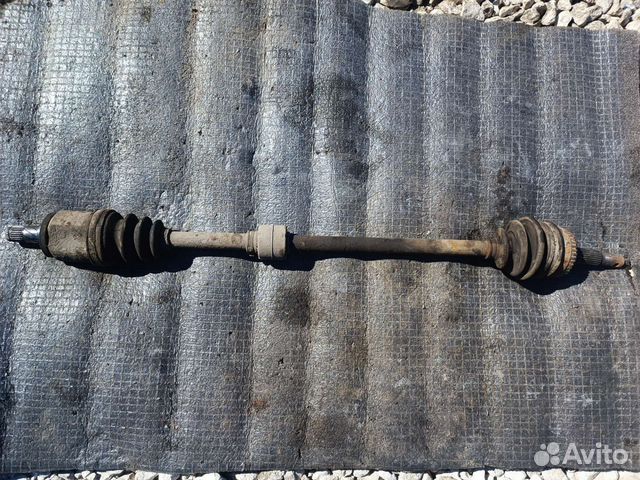 Привод, полуось правая Nissan almera n 16 МКПП