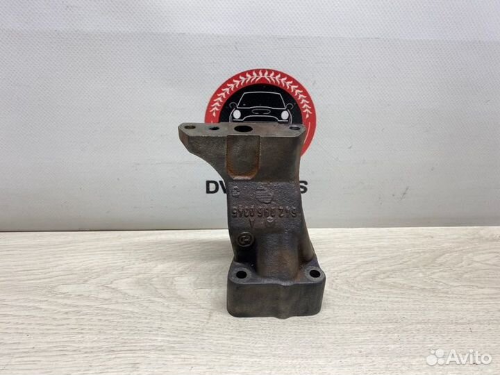 Кронштейн турбины Mercedes Ml W164