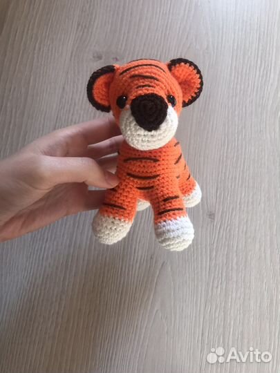 Вязаная игрушка ручной работы тигрёнок Подарок