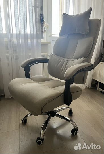 Компьютерное кресло
