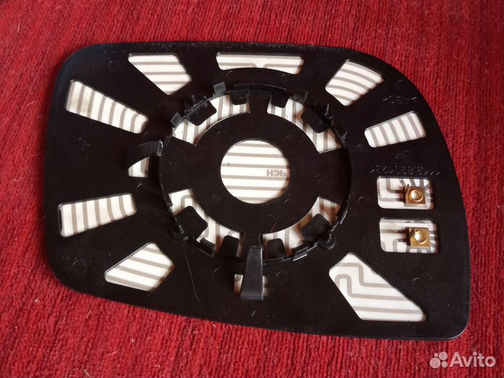 Элемент зеркальный правый с подогревом для Калины