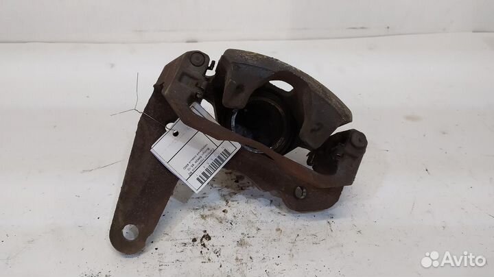 Суппорт тормозной mazda Bongo S 2 85-10 передний л