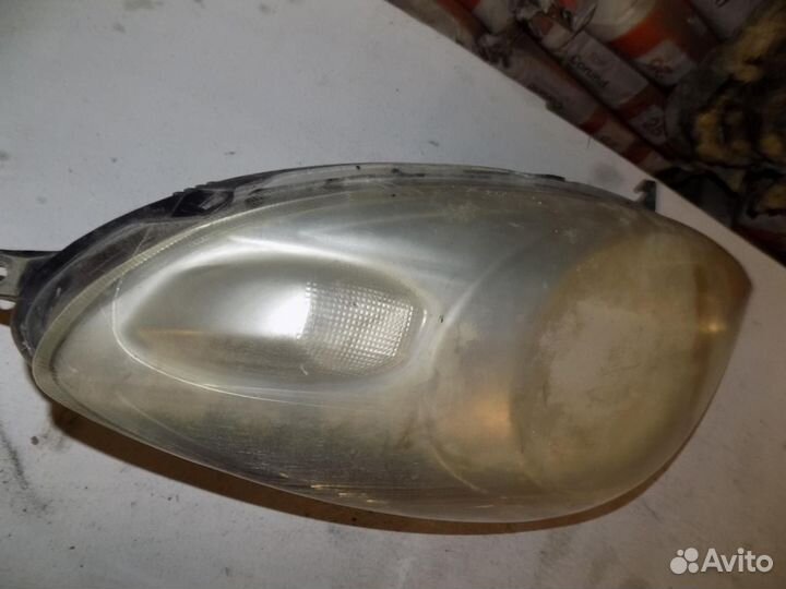 Фара правая Note (E11) 2006-2013