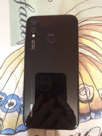 HUAWEI P20 Lite, 4/64 ГБ