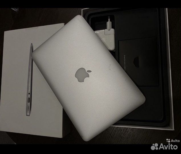 Apple macbook air 11 2015 года i5