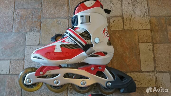 Женские роликовые коньки Roces