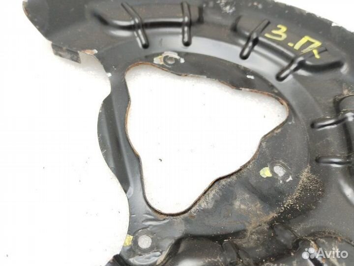 Пыльник тормозного диска задний правый Kia Ceed CD