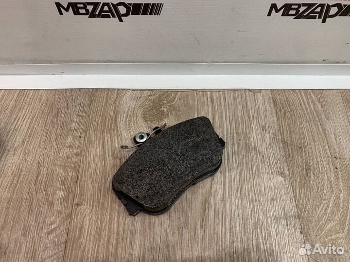 Тормозные колодки передние Mercedes W202 C 202