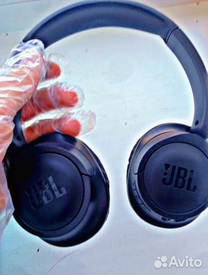 Беспроводные наушники jbl tune 1100