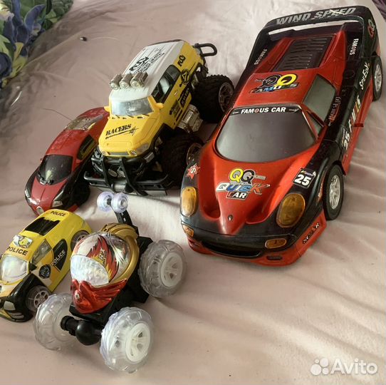 Игрушечные машинки