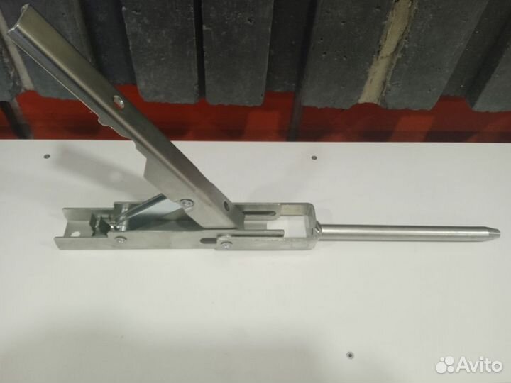 Замок борта без пружины