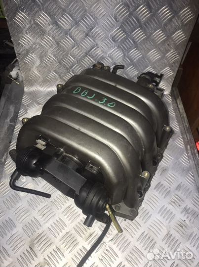 Впускной коллектор Audi BBJ 3.0