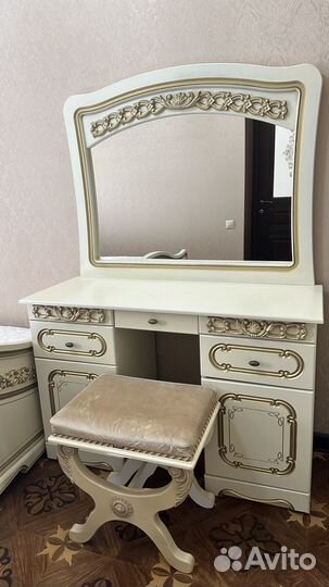 Спальный гарнитуры бу