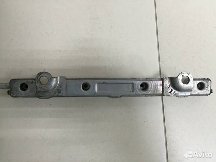 Рейка топливная рампа Toyota Rav 4 A30 2006-2013