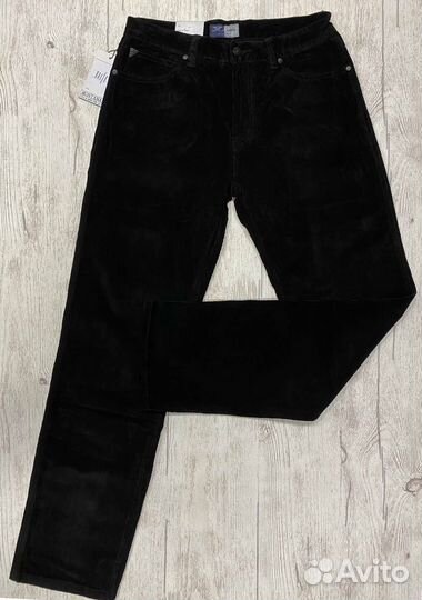 Вельветовые джинсы Montana 4805, черный