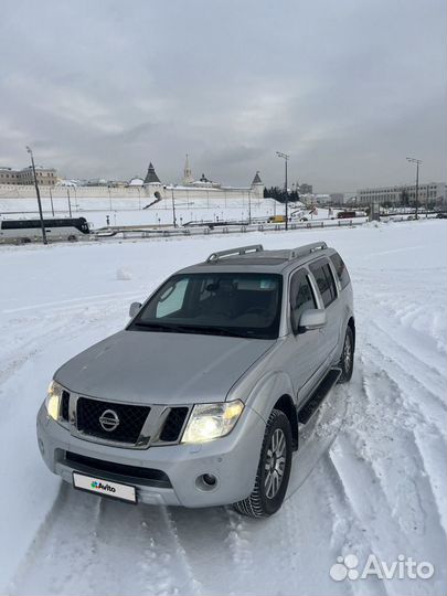 Nissan Pathfinder 3.0 AT, 2012, 130 000 км