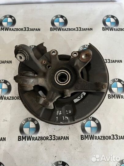 Кулак задний правый Bmw E87 хэтчбэк N46B20 2009