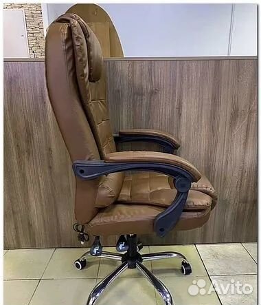 Компьютерное офисное кресло