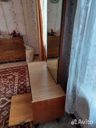 Трюмо с зеркалом СССР