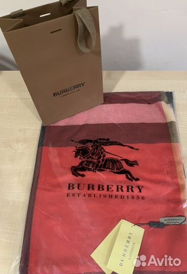 Шарфы и палантины