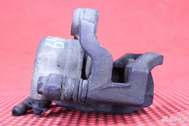 Суппорт тормозной задний правый SsangYong 48440080