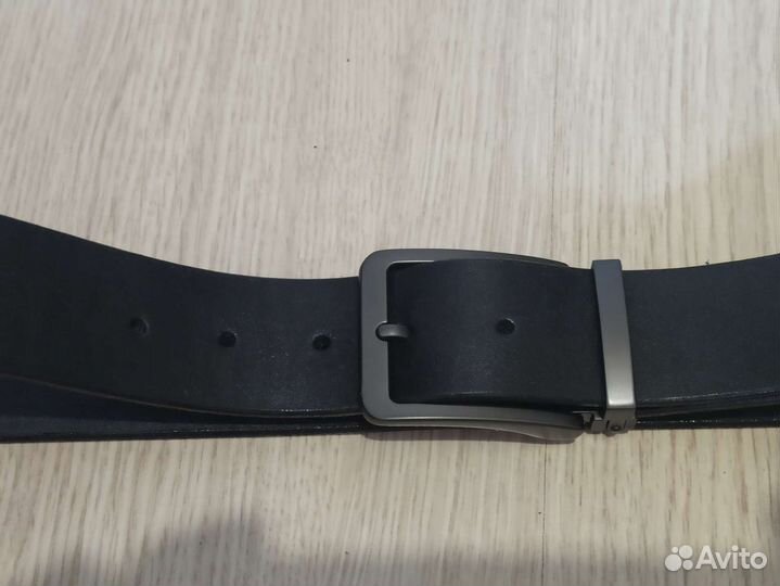 Мужской кожаный ремень