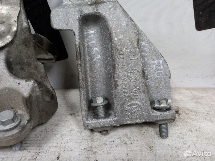 Опоры двигателя BMW F20