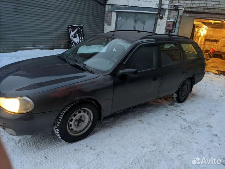 Ford Mondeo, 1997