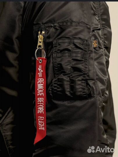 Лента брелок Alpha Industries Remove Before Flight