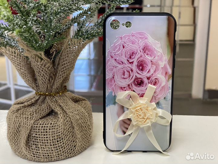 Чехол на iPhone 8