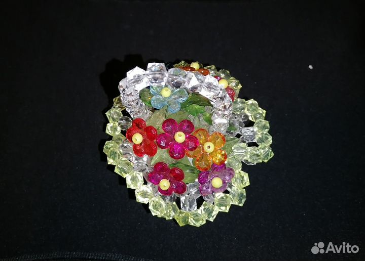 Цветы из бисера