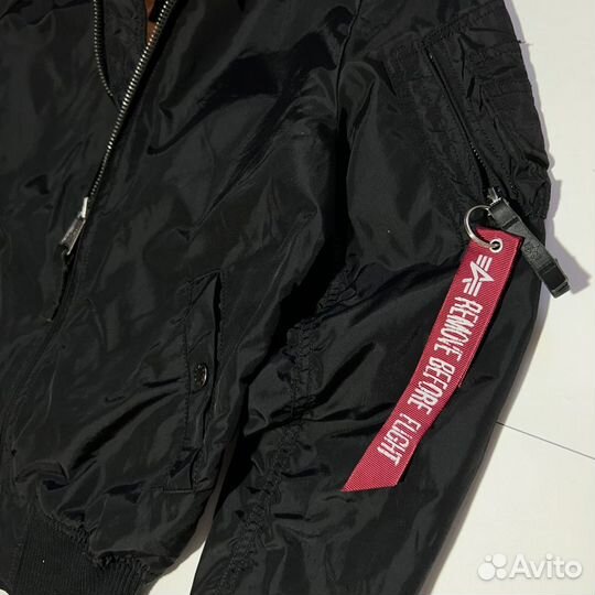 Женский бомбер Alpha Industries MA-1 Black