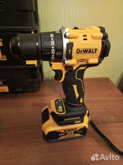 Шуруповёрт Девольт бесщеточный ударный 18v 6 Ah