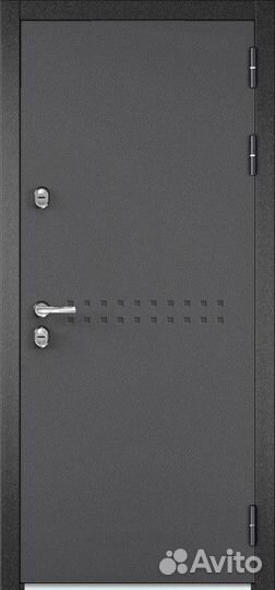 Дверь в дом