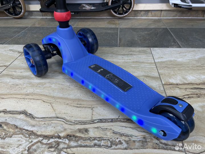 Самокат трехколесный TT Ufo