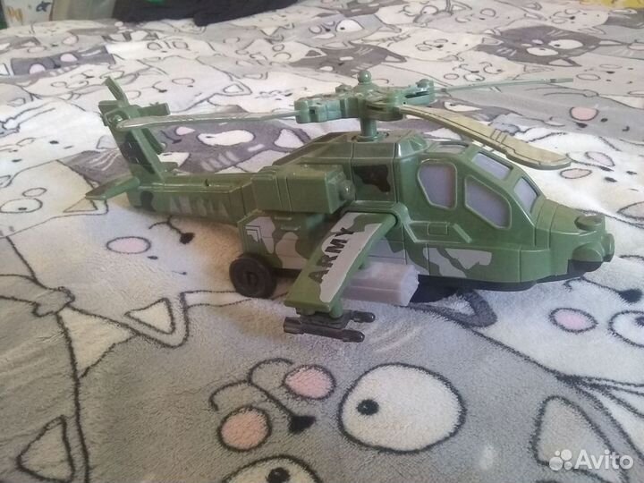 Вертолет AH-64 Apache