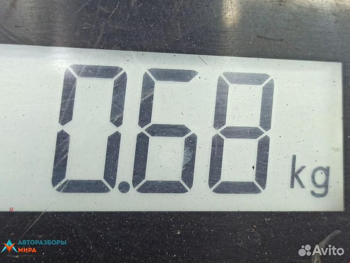 Горловина топливного бака Toyota Hilux 7 2008