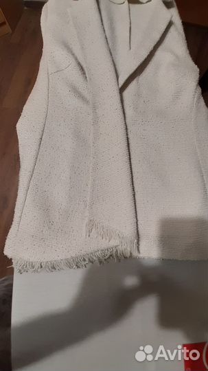 Пиджаки и жакеты женские 46 48