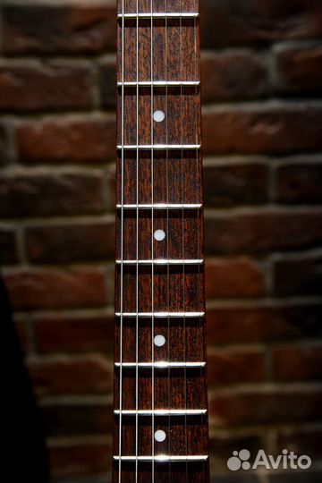 Электрогитара + Комбик + Аксессуары (Комплект)