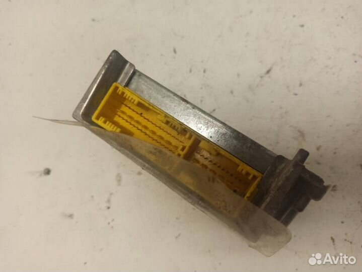 Блок SRS Митсубиси Outlander 2 CW0W