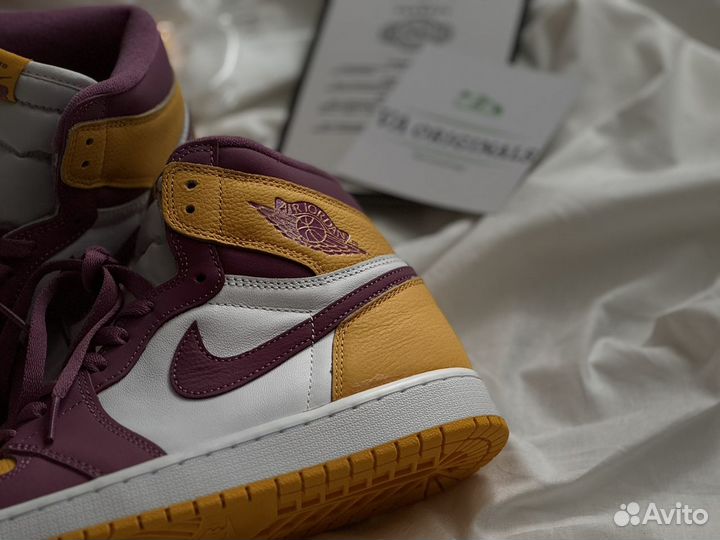 Jordan Air Jordan 1 retro high og university gold